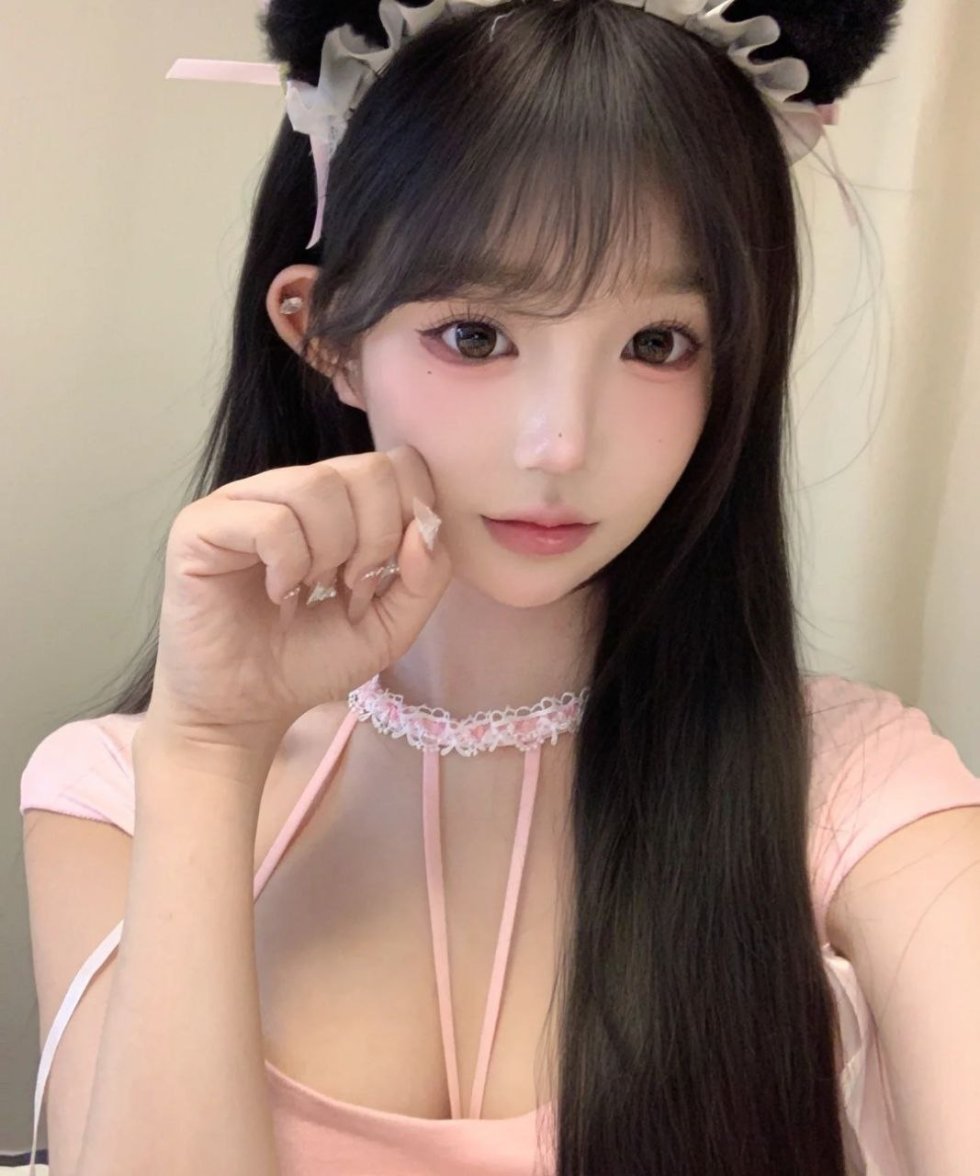 在汕尾女大学生的包养经历中寻找情感与自我的平衡 在汕尾女大学生的包养经历中寻找情感与自我的平衡