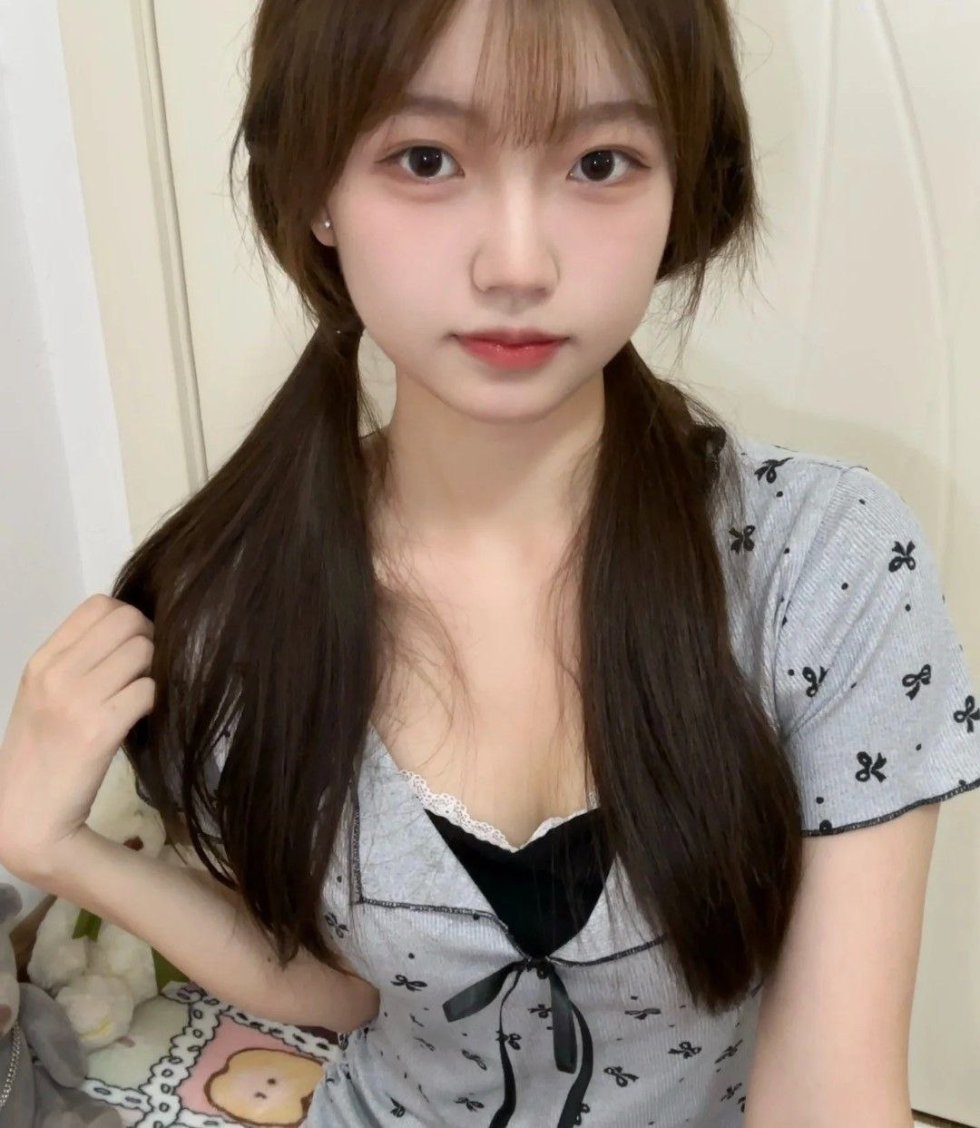 女生担忧 女生担忧
