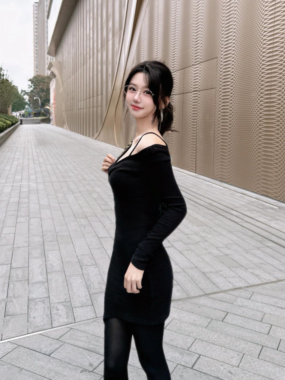 包养女大学生 包养女大学生